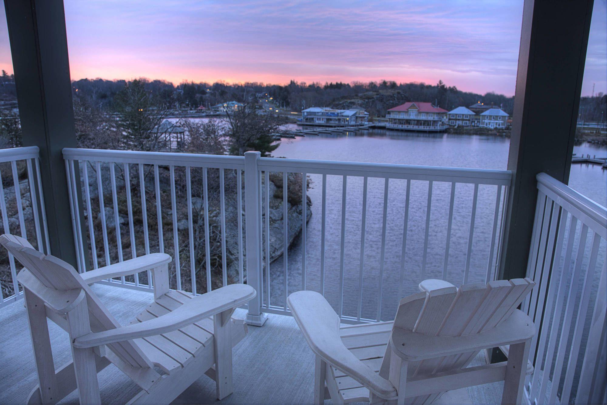 Residence Inn By Marriott Gravenhurst Muskoka Wharf Exterior photo